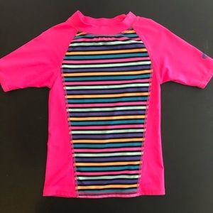O’rageous Pink Striped Short Sleeved Rash Guard Size 4/5